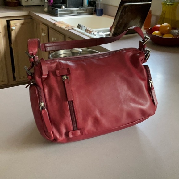 Nuovedive leather from Italy in pre owned condition. - Picture 7 of 8